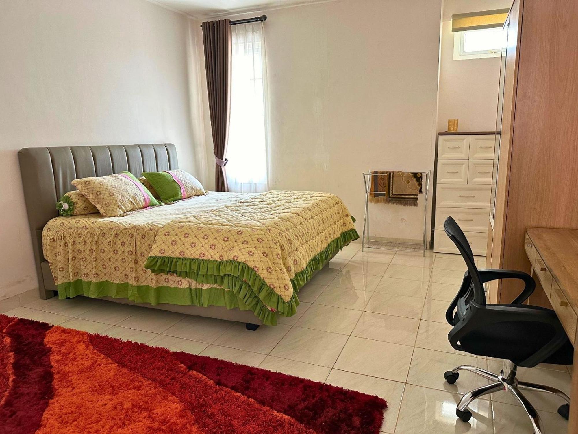 Blessimore Springhill 4Br ปาเลมบัง ภายนอก รูปภาพ