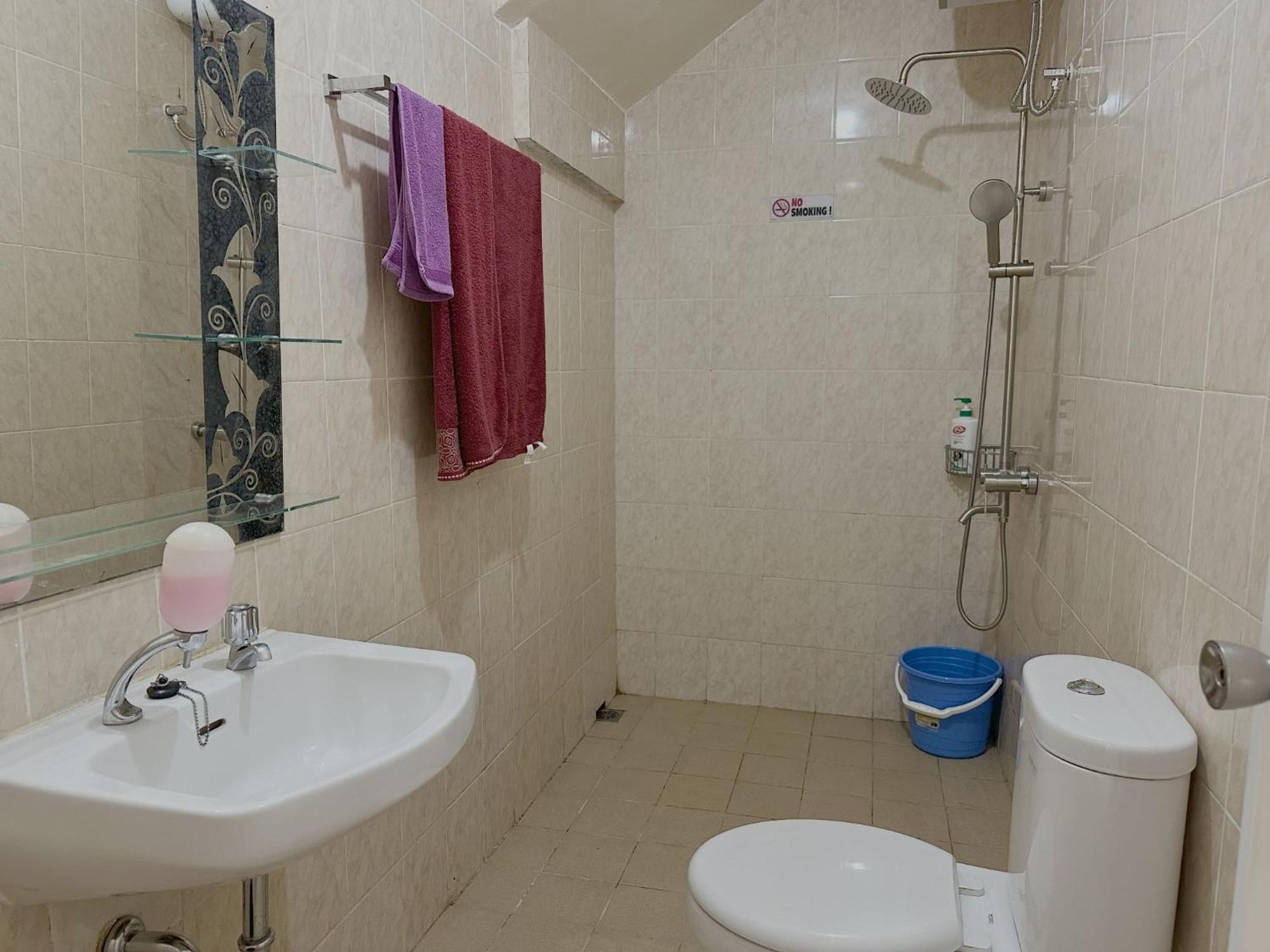 Blessimore Springhill 4Br ปาเลมบัง ภายนอก รูปภาพ
