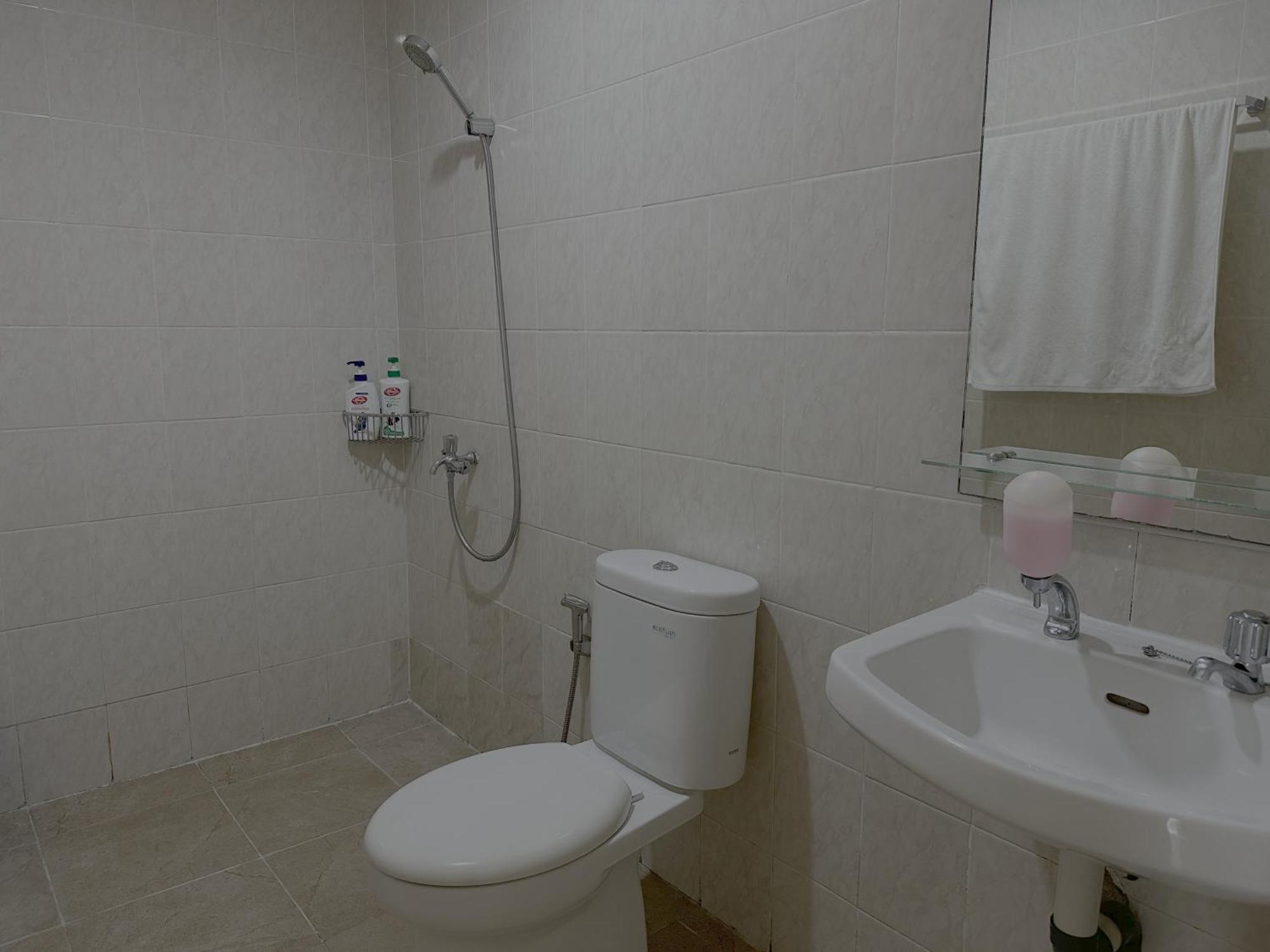Blessimore Springhill 4Br ปาเลมบัง ภายนอก รูปภาพ